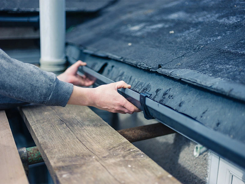 installaing house gutter wind gap pa